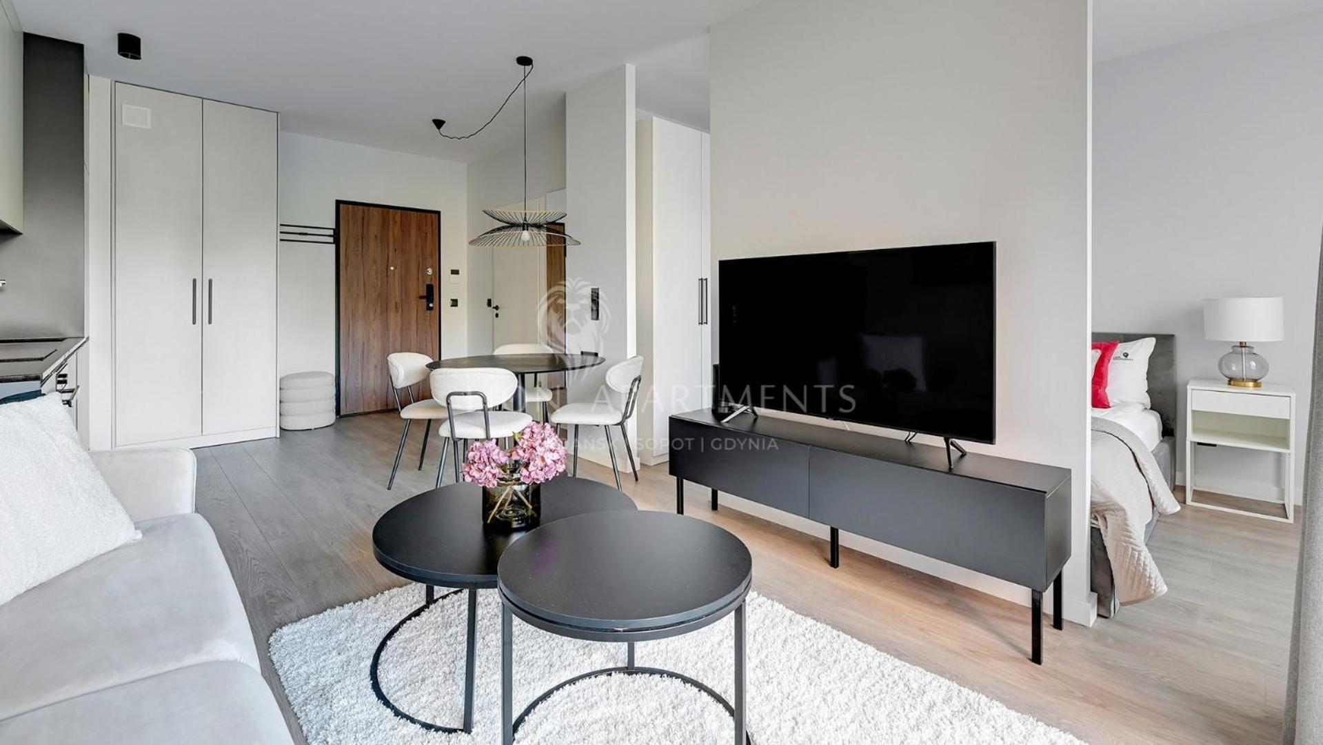 Scala 60h Center Premium With Parking By Lion Apartament *