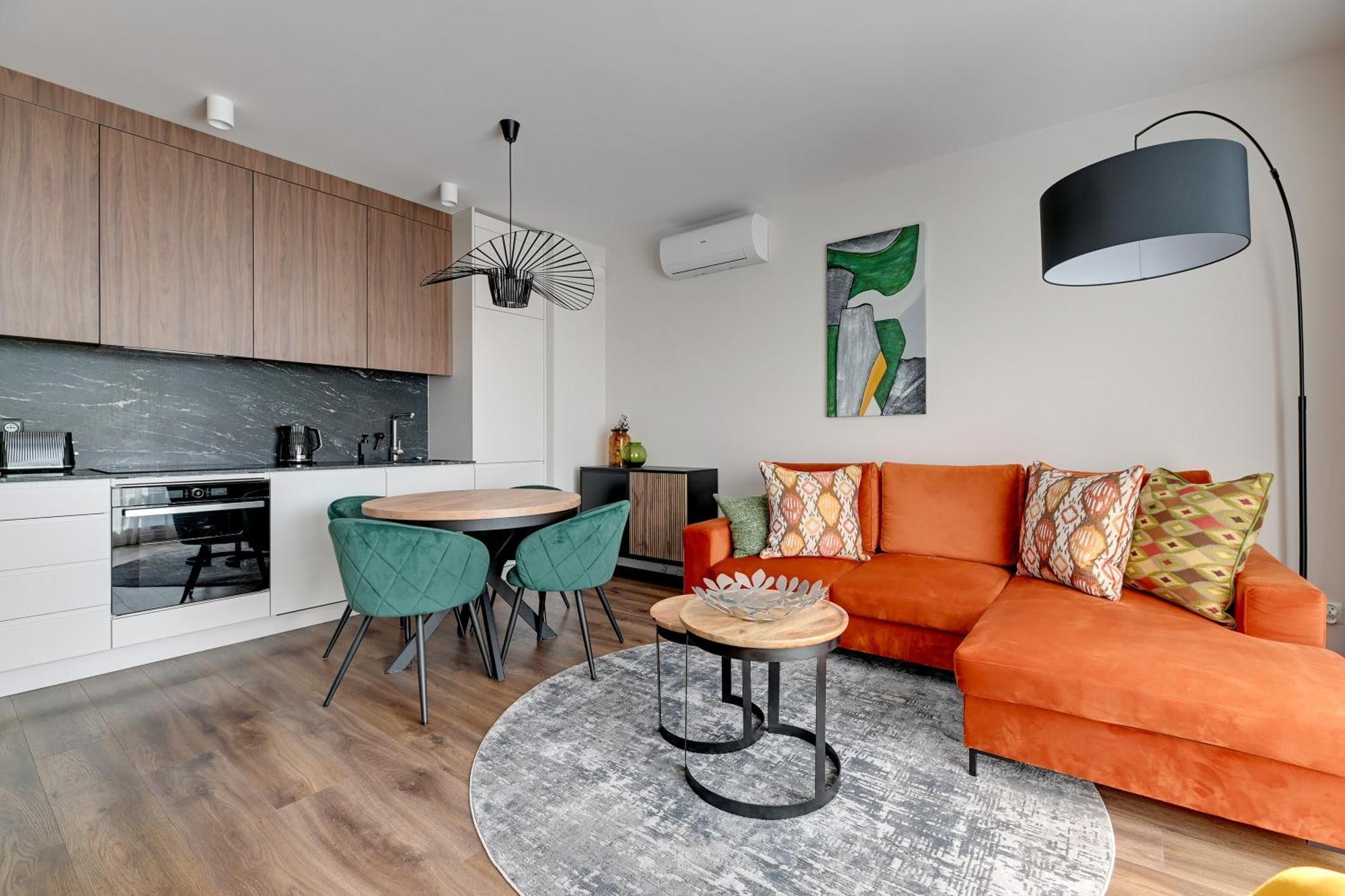 Scala 60h Center Premium With Parking By Lion Apartament