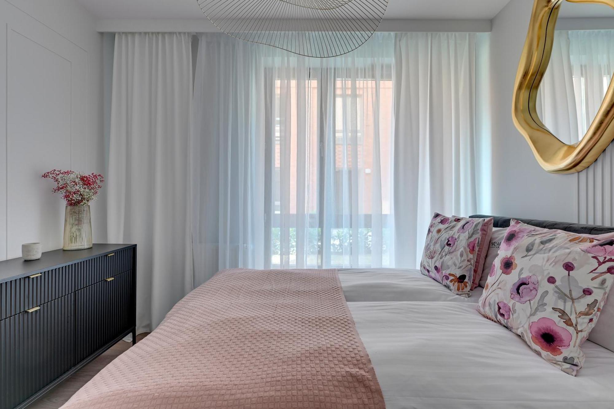 Apartament Scala 60h Center Premium With Parking By Lion