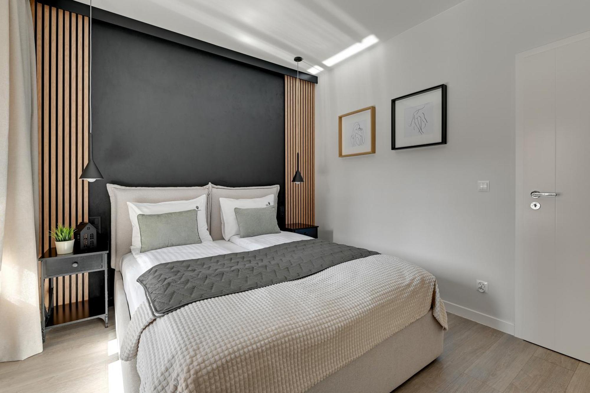 Scala 60h Center Premium With Parking By Lion Apartament