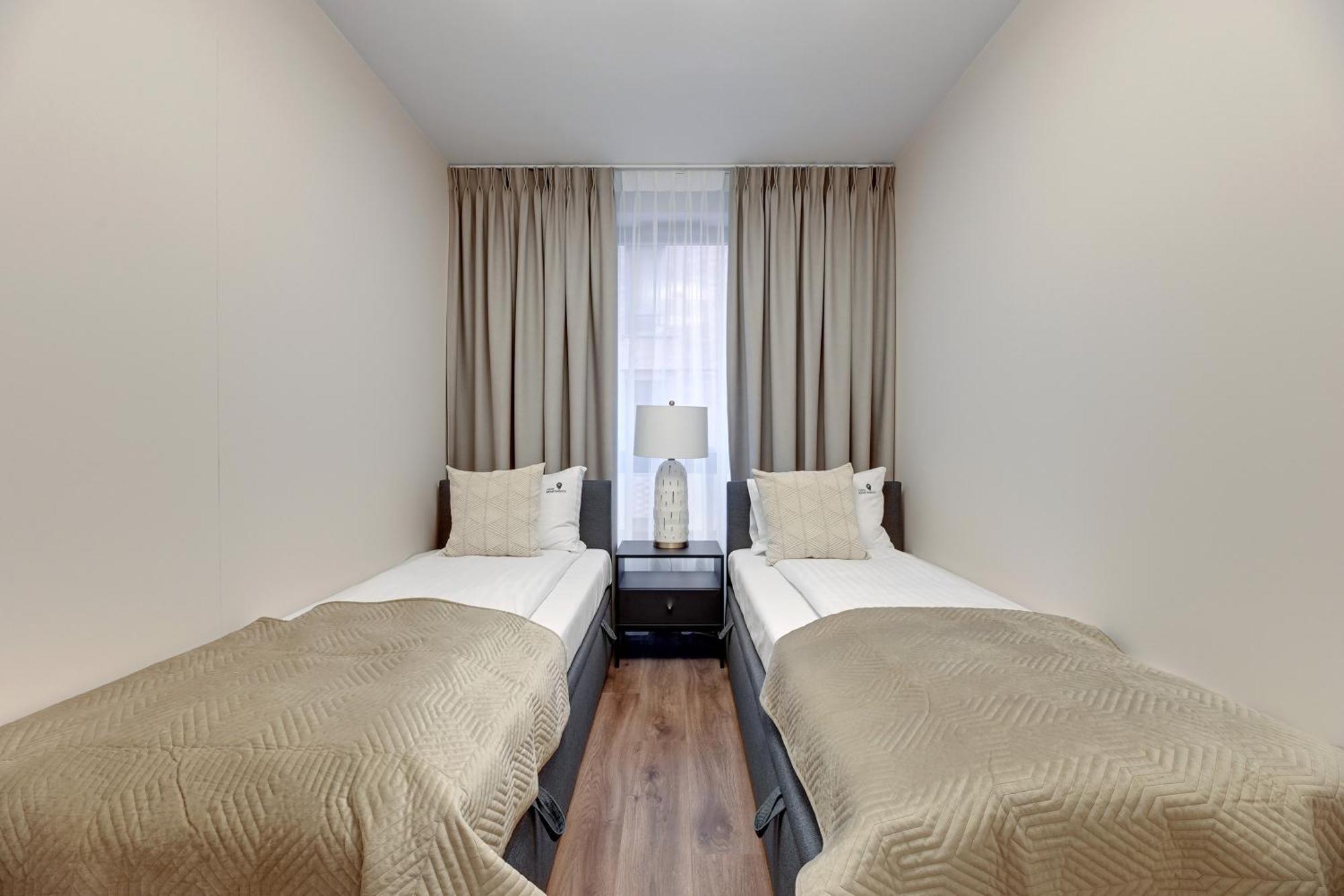 Scala 60h Center Premium With Parking By Lion Apartament Gdańsk