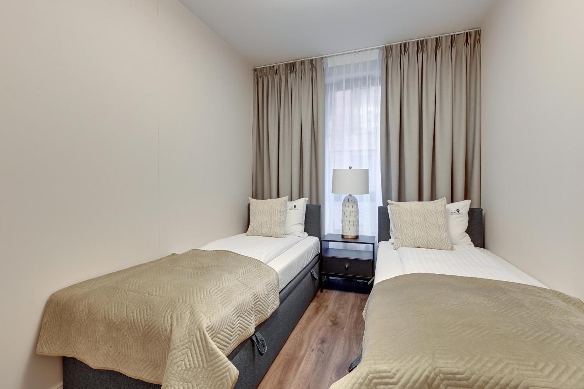 Scala 60h Center Premium With Parking By Lion Apartament *