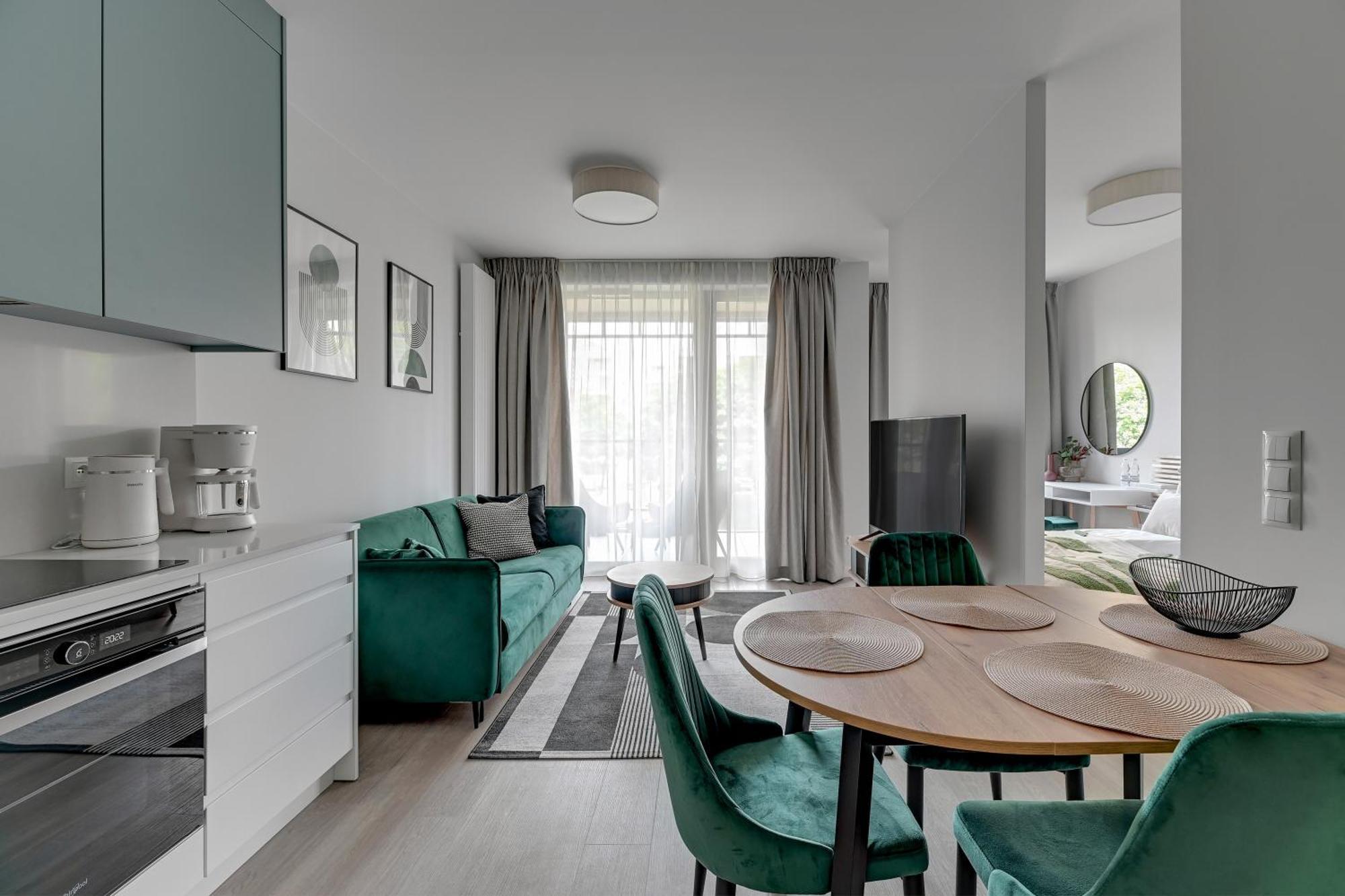 Scala 60h Center Premium With Parking By Lion Apartament *
