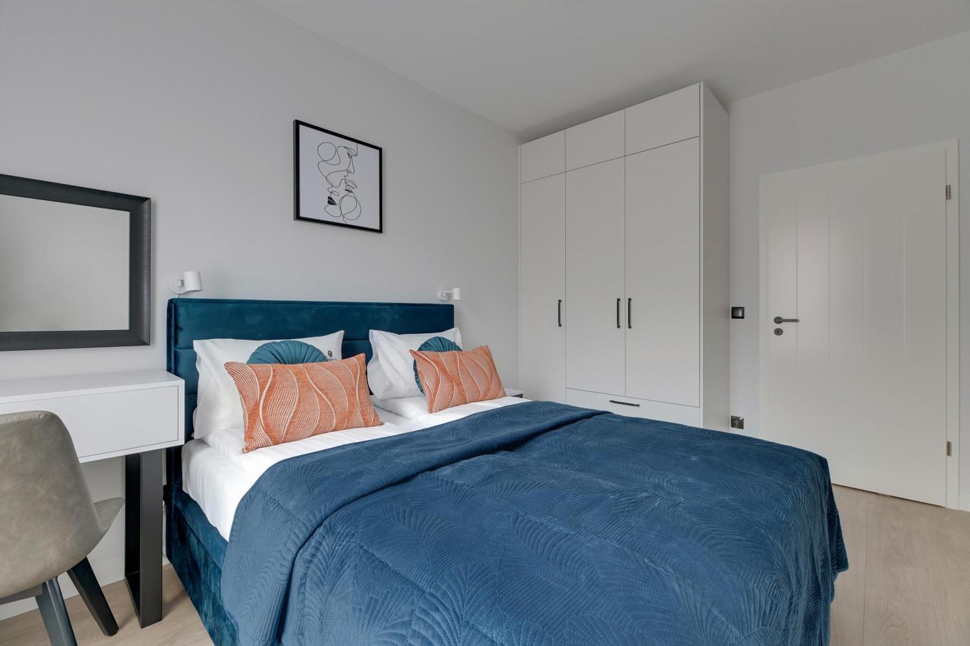 Scala 60h Center Premium With Parking By Lion Apartament Gdańsk