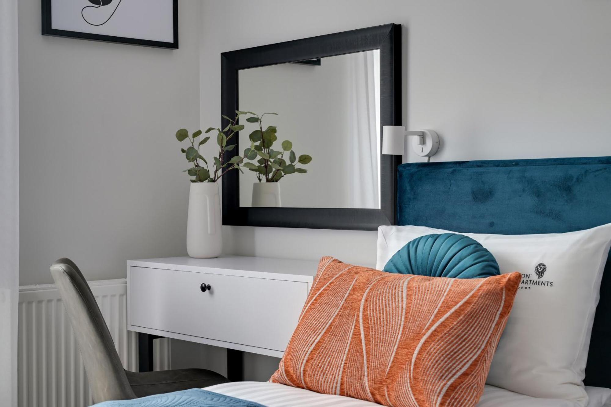 Apartament Scala 60h Center Premium With Parking By Lion *